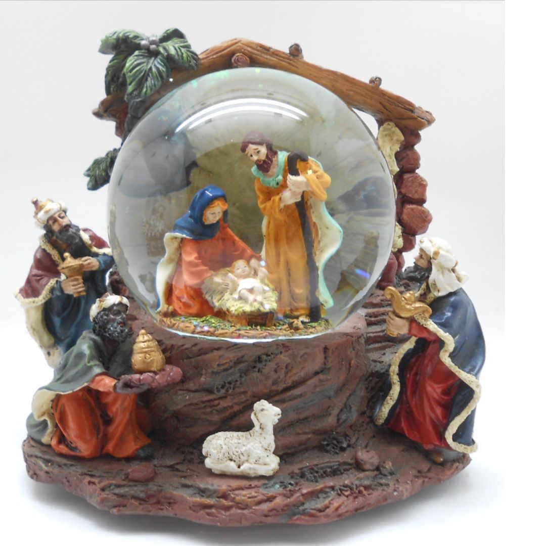 Garden Foggia - Snowball Nativity